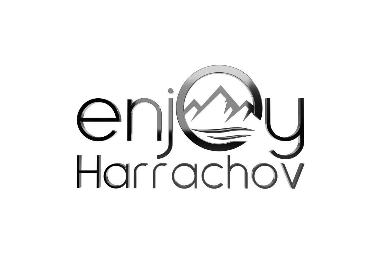 Enjoyharrachov - Atraktivni Slunny Klimatizovany Apartman 14 V Centru Harrachova Se Saunou, Parkovanim, Wifi-Wlan, Sat, Herni Konzoli, Pc S Win 10, Netflix Zdarma A Moznosti Dobijeni Auta S Jedinecnym Vyhledem Na Certovu Horu Se Skokanskymi Mustky Zewnętrze zdjęcie