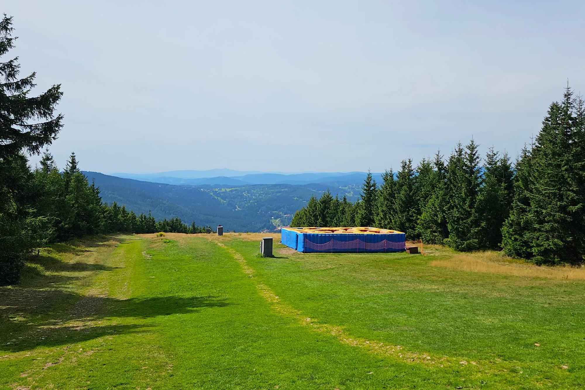 Enjoyharrachov - Atraktivni Slunny Klimatizovany Apartman 14 V Centru Harrachova Se Saunou, Parkovanim, Wifi-Wlan, Sat, Herni Konzoli, Pc S Win 10, Netflix Zdarma A Moznosti Dobijeni Auta S Jedinecnym Vyhledem Na Certovu Horu Se Skokanskymi Mustky Zewnętrze zdjęcie
