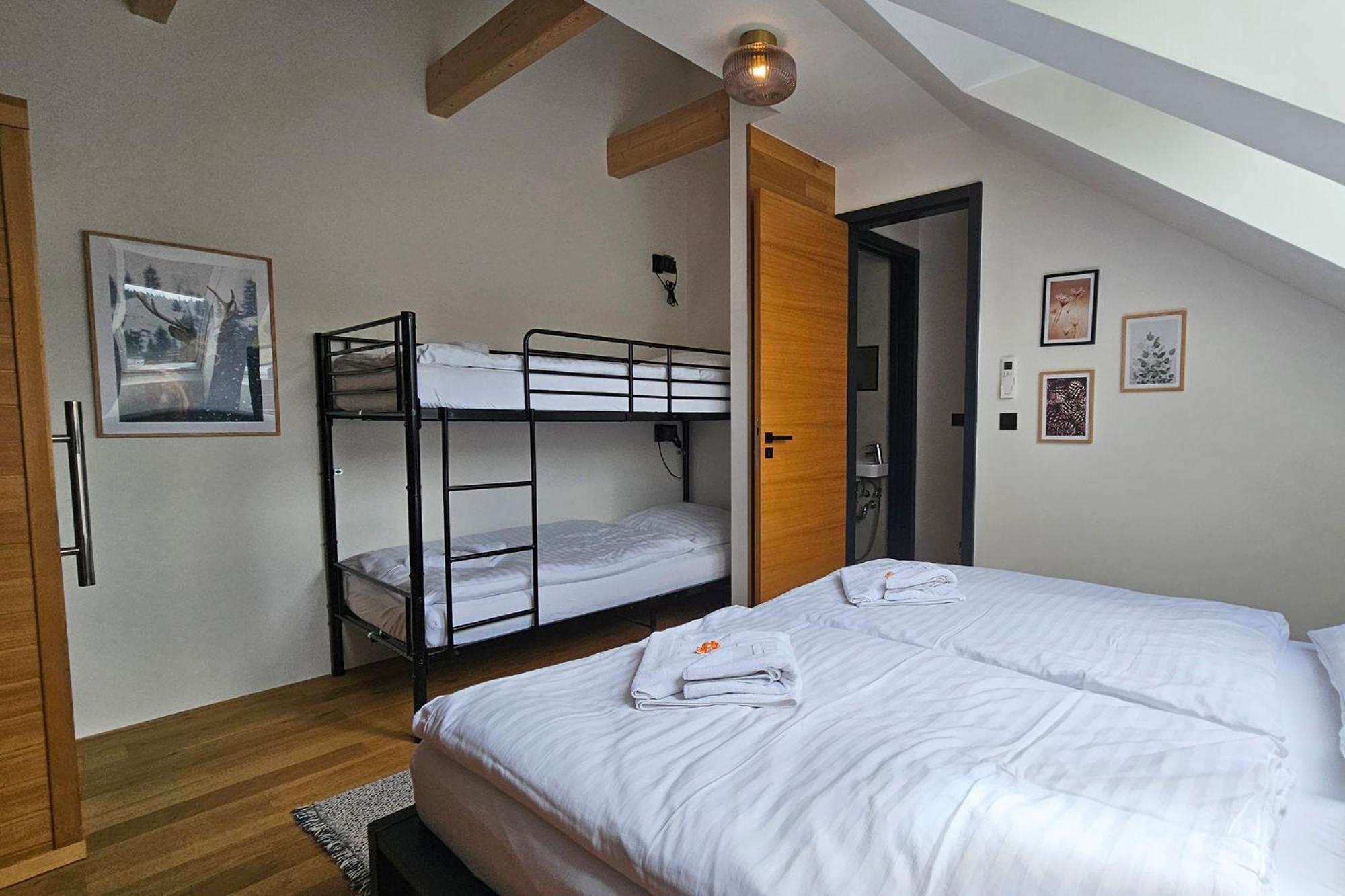 Enjoyharrachov - Atraktivni Slunny Klimatizovany Apartman 14 V Centru Harrachova Se Saunou, Parkovanim, Wifi-Wlan, Sat, Herni Konzoli, Pc S Win 10, Netflix Zdarma A Moznosti Dobijeni Auta S Jedinecnym Vyhledem Na Certovu Horu Se Skokanskymi Mustky Zewnętrze zdjęcie